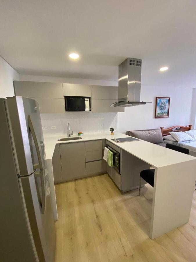 Apartaestudio Galerias Loft 2051 Appartement Bogota Buitenkant foto